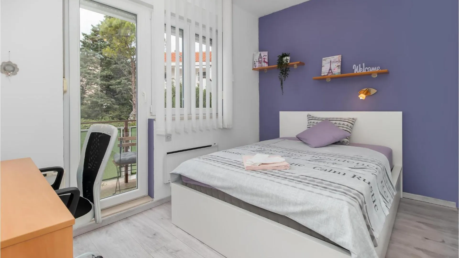 Beautiful Apartment In Crikvenica With Jacuzzi