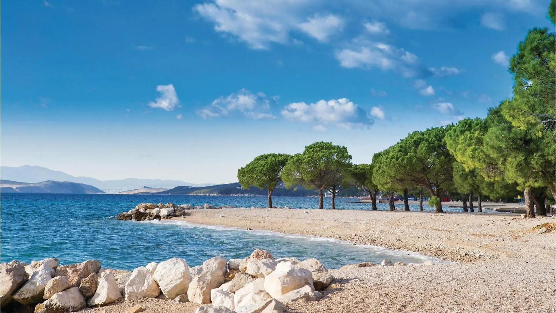 Beautiful Apartment In Crikvenica With Jacuzzi 0*,  クロアチア